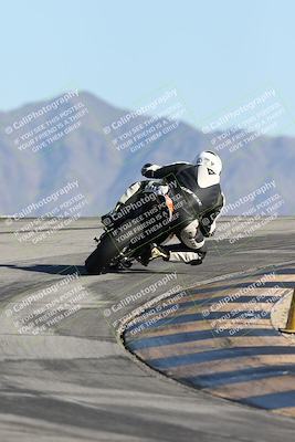 media/Jan-10-2026-Race Pace (Sat) [[3e4fee349c]]/2-Verified/Session 4 (Turn 12 Backside)/